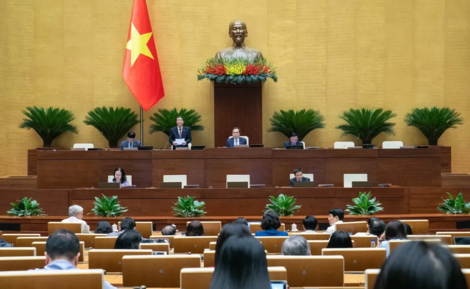 Quốc hội thông qua hai nghị quyết lớn: Phân bổ ngân sách thực hiện miễn học phí, tạo đột phá pháp luật