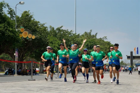 Hội Nhà báo Việt Nam tổ chức Giải đi bộ – chạy bộ “Tự hào Thành phố tôi yêu” Cúp Agribank 2025