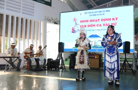 Câu lạc bộ Đờn ca tài tử kết nạp 4 thành viên mới