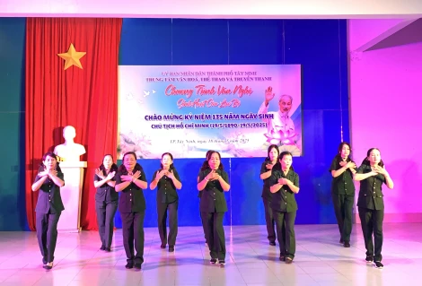Thành phố Tây Ninh chào mừng kỷ niệm 135 năm Ngày sinh Chủ tịch Hồ Chí Minh