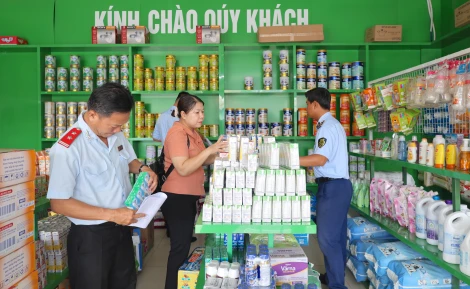 Kiểm tra an toàn thực phẩm tại thị xã Trảng Bàng