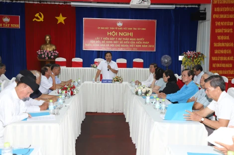 Uỷ ban MTTQVN tỉnh: Lấy ý kiến góp ý dự thảo Nghị quyết sửa đổi, bổ sung một số điều của Hiến pháp năm 2013