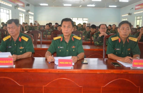 Kết thúc nhiệm vụ huấn luyện cán bộ khung B quân nhân dự bị năm 2025