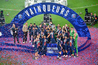 PSG vô địch cúp quốc gia Pháp, tiến gần cú ăn ba lịch sử