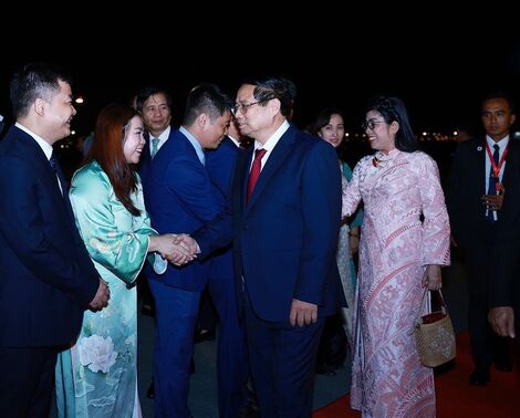 Thủ tướng Phạm Minh Chính tới Kuala Lumpur, bắt đầu thăm Malaysia và dự Hội nghị Cấp cao ASEAN