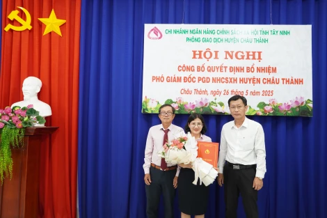 Bà Cao Thị Hồng Xuân giữ chức Phó Giám đốc Phòng giao dịch Ngân hàng Chính sách xã hội huyện Châu Thành
