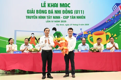 Chính thức khai mạc Giải bóng đá nhi đồng Truyền hình Tây Ninh- Cúp Tân Nhiên lần IV năm 2025