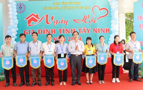 Tây Ninh tổ chức các hoạt động kỷ niệm Ngày Gia đình Việt Nam 2025