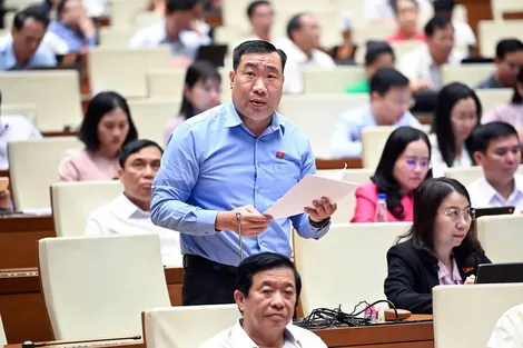 Nóng tranh luận đề xuất bỏ hình phạt tử hình 8 tội danh