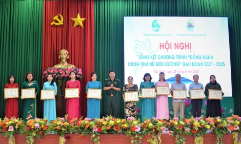 Lan toả chương trình “Đồng hành cùng phụ nữ biên cương”