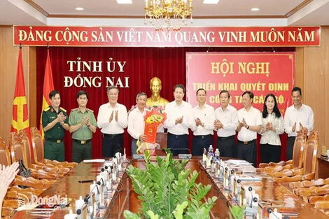 Công bố quyết định của Ban Bí thư về công tác cán bộ