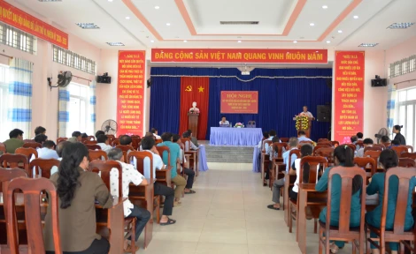 Đại biểu HĐND tỉnh, huyện tiếp xúc cử tri tại xã Tân Hoà