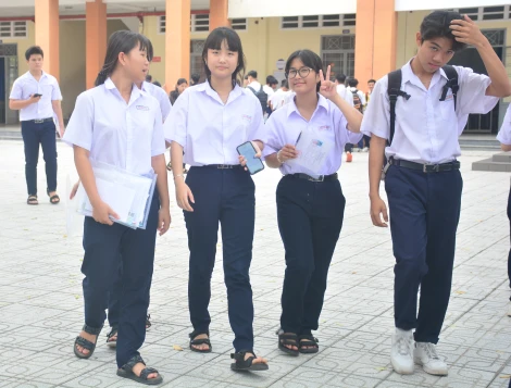 10.153 thí sinh đến làm thủ tục dự thi vào lớp 10, vắng 97 thí sinh