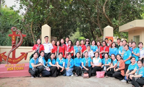 Nơi đầu sóng, ngọn gió