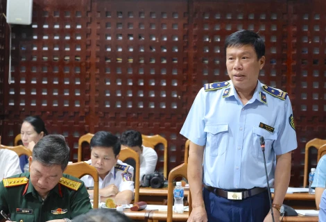 Thứ trưởng Bộ Quốc phòng làm việc với Tây Ninh về công tác chống buôn lậu, hàng giả
