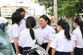 Nhiều thí sinh thích thú với đề văn Nghị luận trong kỳ thi tuyển sinh lớp 10 THPT năm học 2025-2026