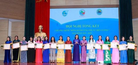 Tây Ninh được khen thưởng trong chương trình “Đồng hành cùng phụ nữ biên cương”