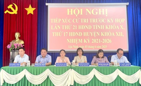 Trưởng Ban Tuyên giáo – Dân vận Tỉnh uỷ tiếp xúc cử tri xã Lộc Ninh, xã Bến Củi