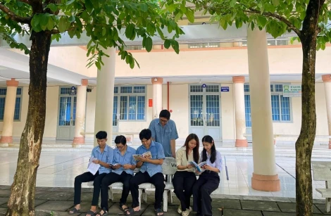 Xây dựng môi trường học đường an toàn, lành mạnh
