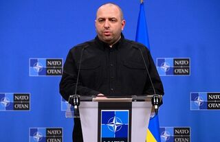 Ukraine nhận gói viện trợ quốc phòng kỷ lục từ NATO