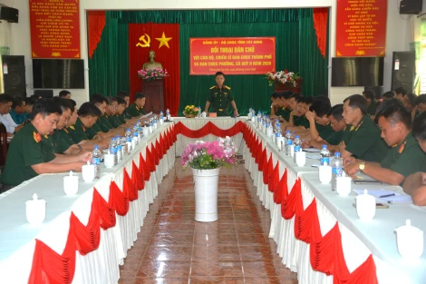Đối thoại dân chủ với cán bộ, chiến sĩ lực lượng vũ trang thành phố Tây Ninh