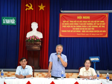 Huyện Gò Dầu gặp gỡ, trao đổi với các hộ dân liên quan chính sách bồi thường, hỗ trợ dự án cao tốc