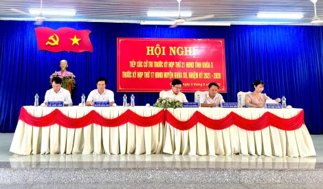 Phó Chủ tịch HĐND tỉnh tiếp xúc cử tri xã Chà Là