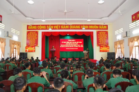 Phát động thi đua cao điểm chào mừng Đại hội Đảng bộ Sư đoàn 5 lần thứ XIII