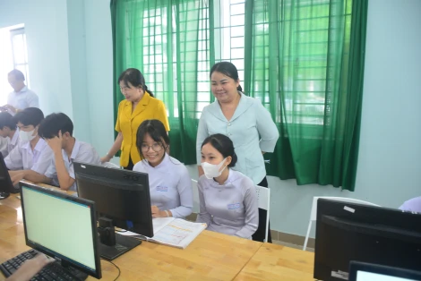 Thiết bị dạy học chỉ mới đáp ứng được 40% so với yêu cầu