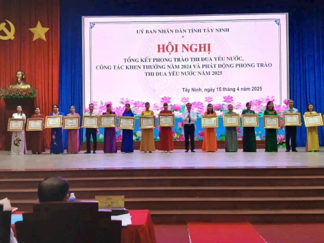 Trường Mầm non 15/3 và 3 cá nhân được Thủ tướng Chính phủ tặng bằng khen