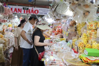 Đẩy mạnh phát triển thị trường trong nước, kích cầu tiêu dùng