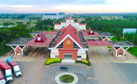 Tây Ninh thu gần 184 tỷ đồng phí hạ tầng cửa khẩu, đạt 75,37% dự toán