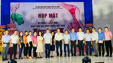 TP. Tây Ninh: Họp mặt kỷ niệm 100 năm Ngày Báo chí cách mạng Việt Nam