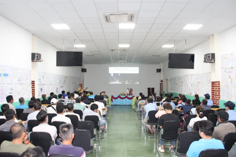 Nâng cao ý thức chấp hành pháp luật cho người lao động