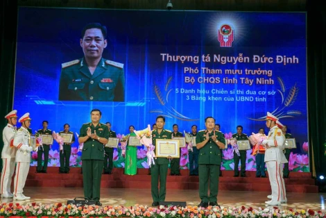 Thượng tá Nguyễn Đức Định - Tấm gương tiêu biểu trong học tập và làm theo Bác
