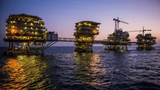 Giá xăng dầu hôm nay 15/6: Giá dầu thế giới tiếp tục tăng