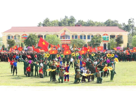 Lan toả các vũ điệu trong sinh hoạt tại Trung đoàn 4