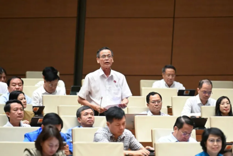 Bỏ giấy phép xây dựng thì nên bỏ thêm nhiều quy định đang làm khó dân