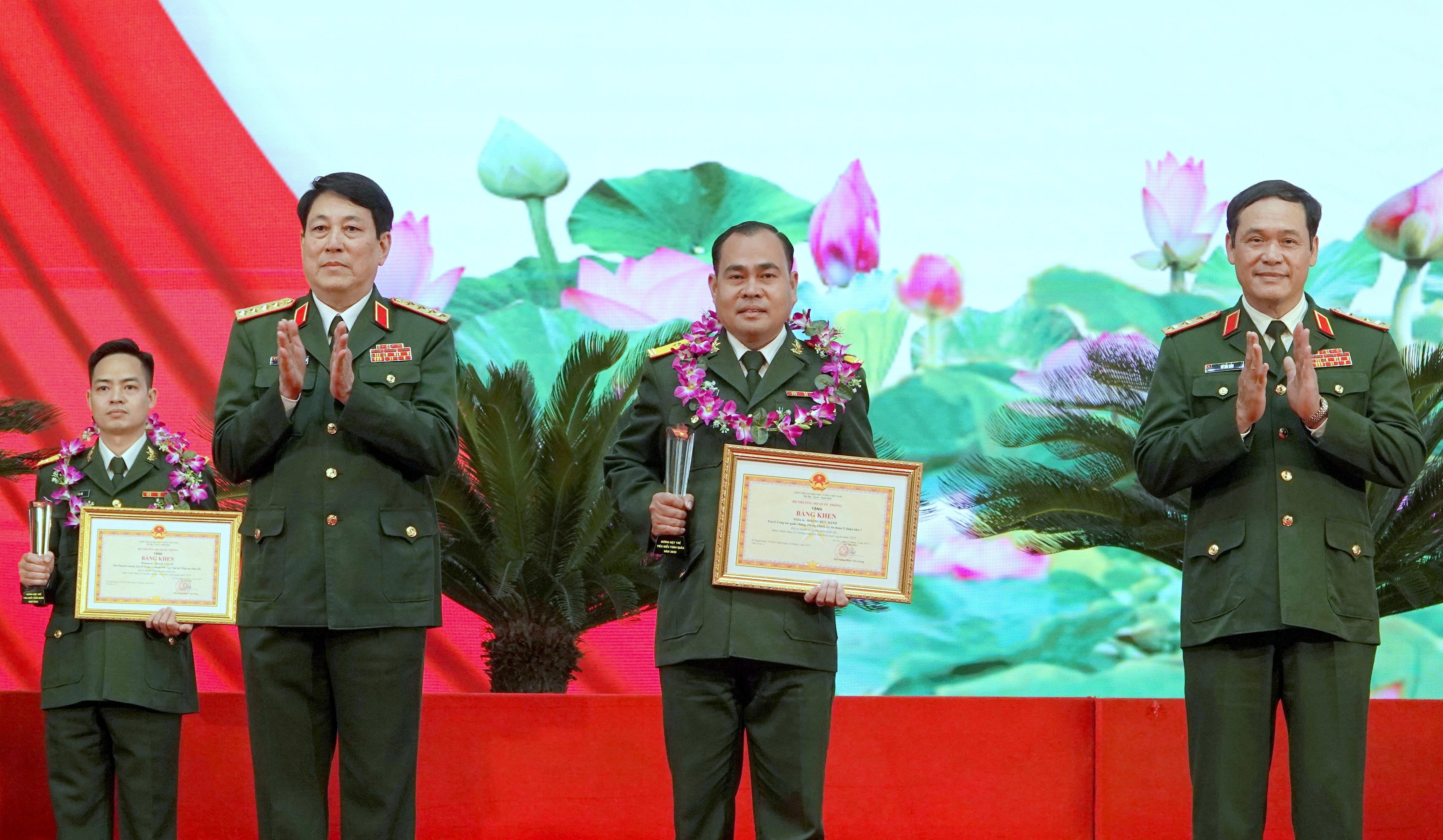 Thiếu tá Hoàng Đức Danh là 1 trong 10 gương mặt trẻ tiêu biểu toàn quân năm 2023.