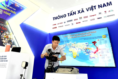 Nhà báo thích ứng sau tái cơ cấu