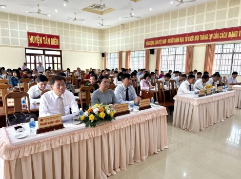 Kỳ họp thứ 15 HĐND huyện Tân Biên: Tiếp tục phát huy vai trò cầu nối, phản ánh tâm tư, nguyện vọng của cử tri