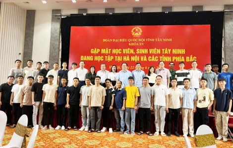 Đoàn ĐBQH tỉnh Tây Ninh gặp mặt học viên, sinh viên tại Hà Nội và các tỉnh phía Bắc