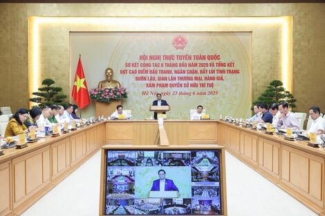 Số vụ hàng giả bị bắt giữ tăng 80%, hơn 5.500 cửa hàng đóng cửa trong tháng cao điểm truy quét