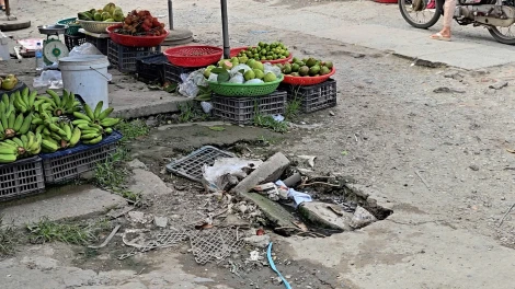 Chợ Bàu Năng: Ngập cục bộ sau những cơn mưa lớn
