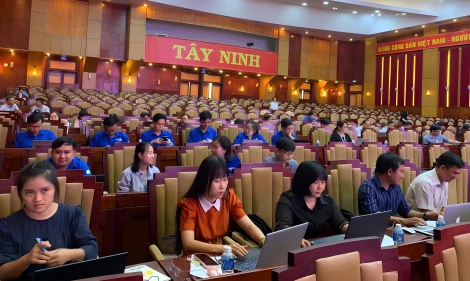 Văn phòng Tỉnh uỷ tổ chức tập huấn sử dụng phần mềm điều hành, quản lý văn bản