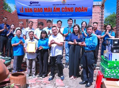 Công đoàn Khu kinh tế Tây Ninh: Bàn giao “Mái ấm công đoàn” cho đoàn viên tại xã Phước Bình