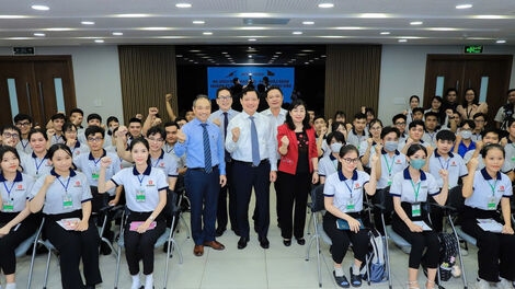Tạo điều kiện đưa người lao động đi làm việc ở nước ngoài
