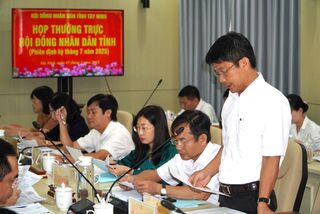 Thường trực HĐND tỉnh Tây Ninh cho ý kiến các nội dung của UBND tỉnh trình