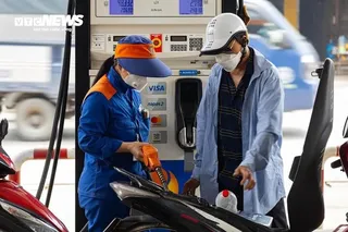 Đề xuất tiếp tục giảm thuế bảo vệ môi trường với xăng dầu đến hết năm 2026