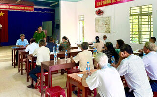 Xã Tân Châu tuyên truyền phòng ngừa tội phạm, bảo đảm an ninh, trật tự